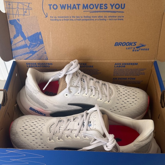 Brooks women’s Glycerin Max run/ walk neutral 9.5 - Picture 8 of 8